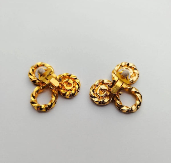 Couture Gold Brandebourg earrings