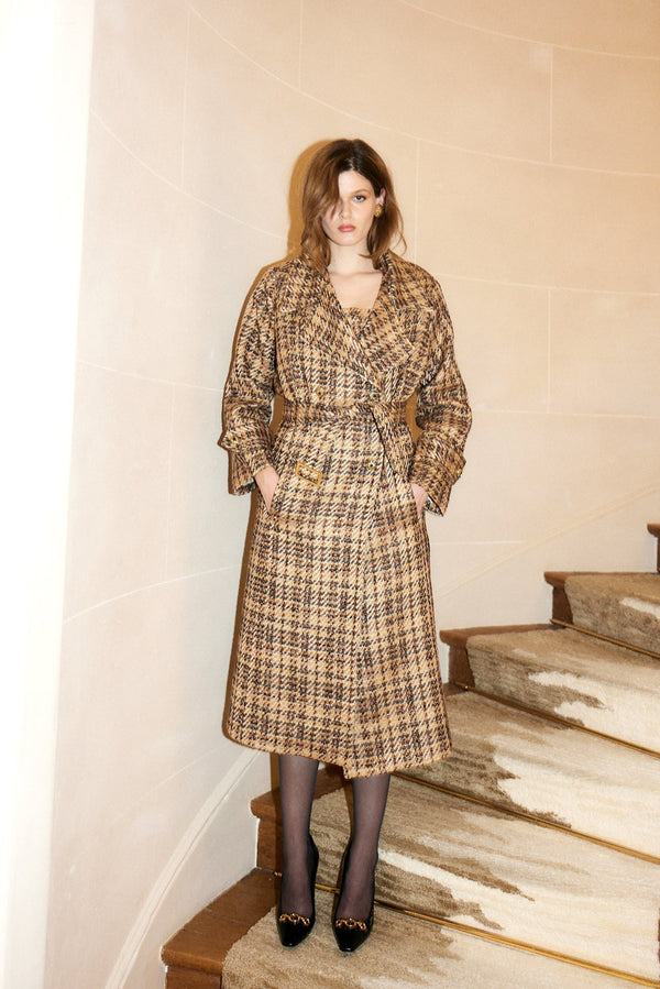 Mary-Hélène Trench In Villeroy