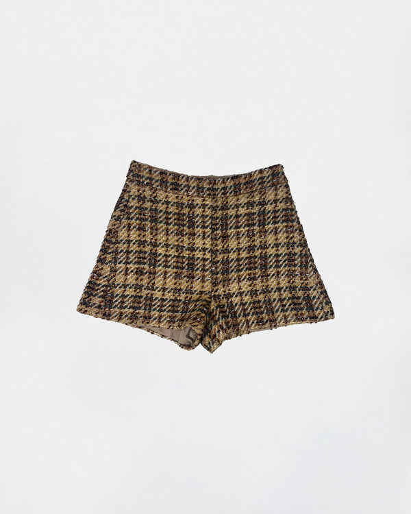 Malhia Short in Villeroy